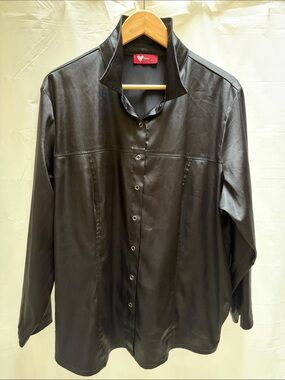 Un Deux Trois Black Snap-Front Faux-Satin Light Jacket